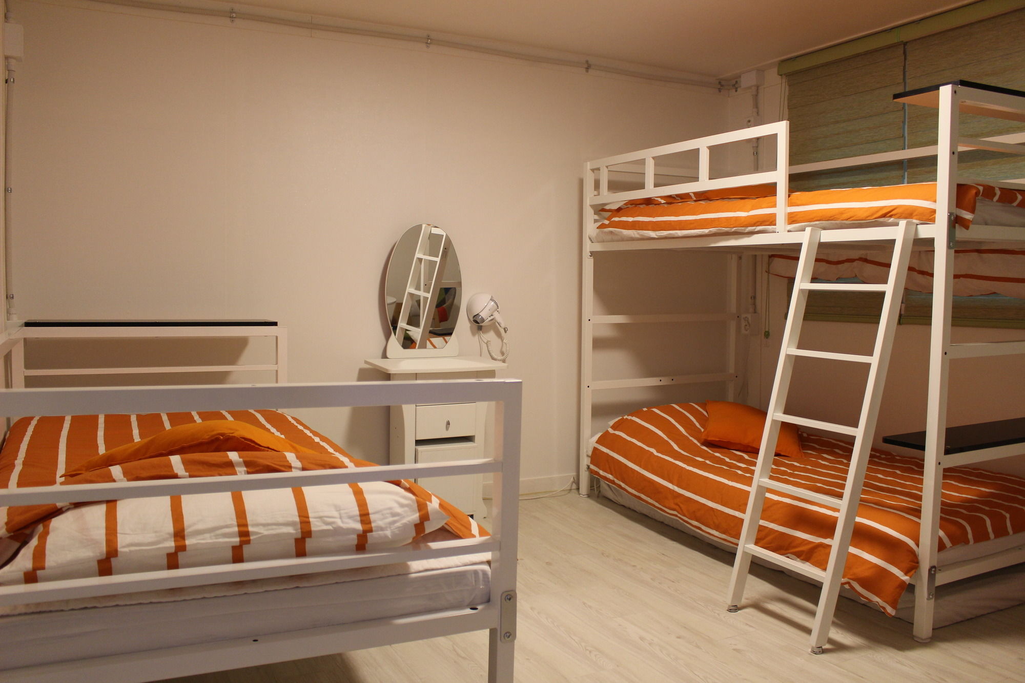 Фото Bunk Guest House - Hostel