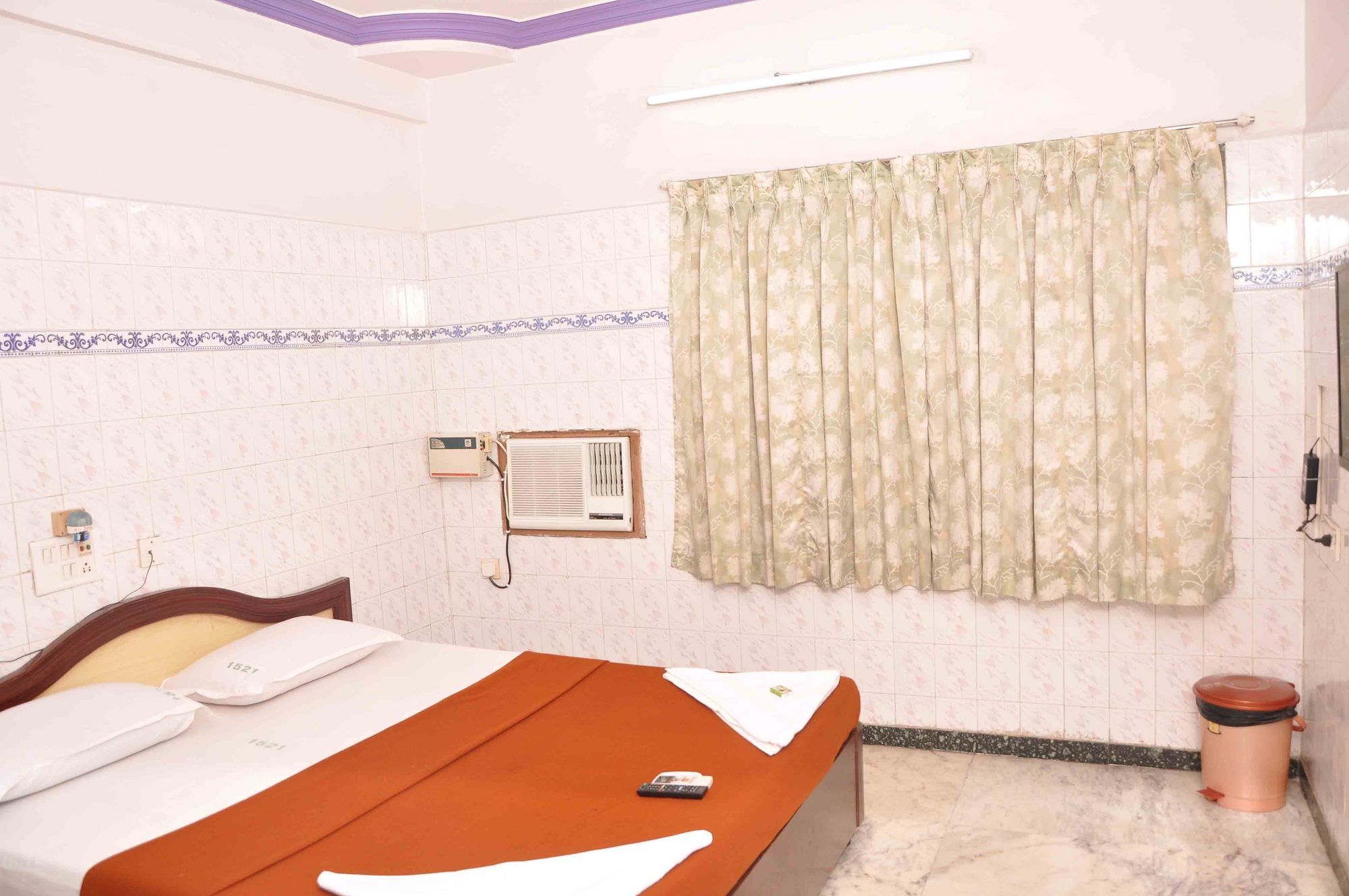 Фото Hotel Greens