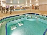 Фото Holiday Inn Express & Suites Omaha West, an Ihg Hotel