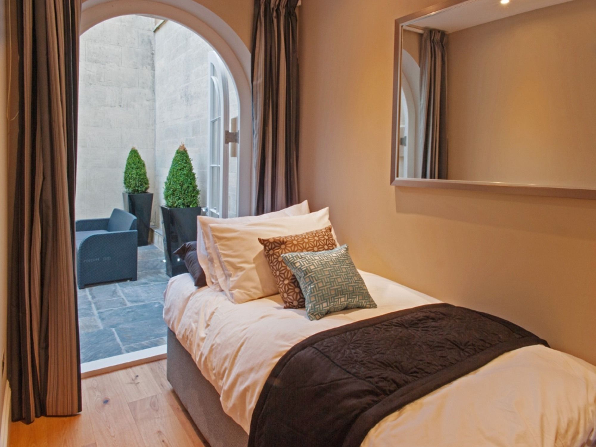 Фото Bath Circle