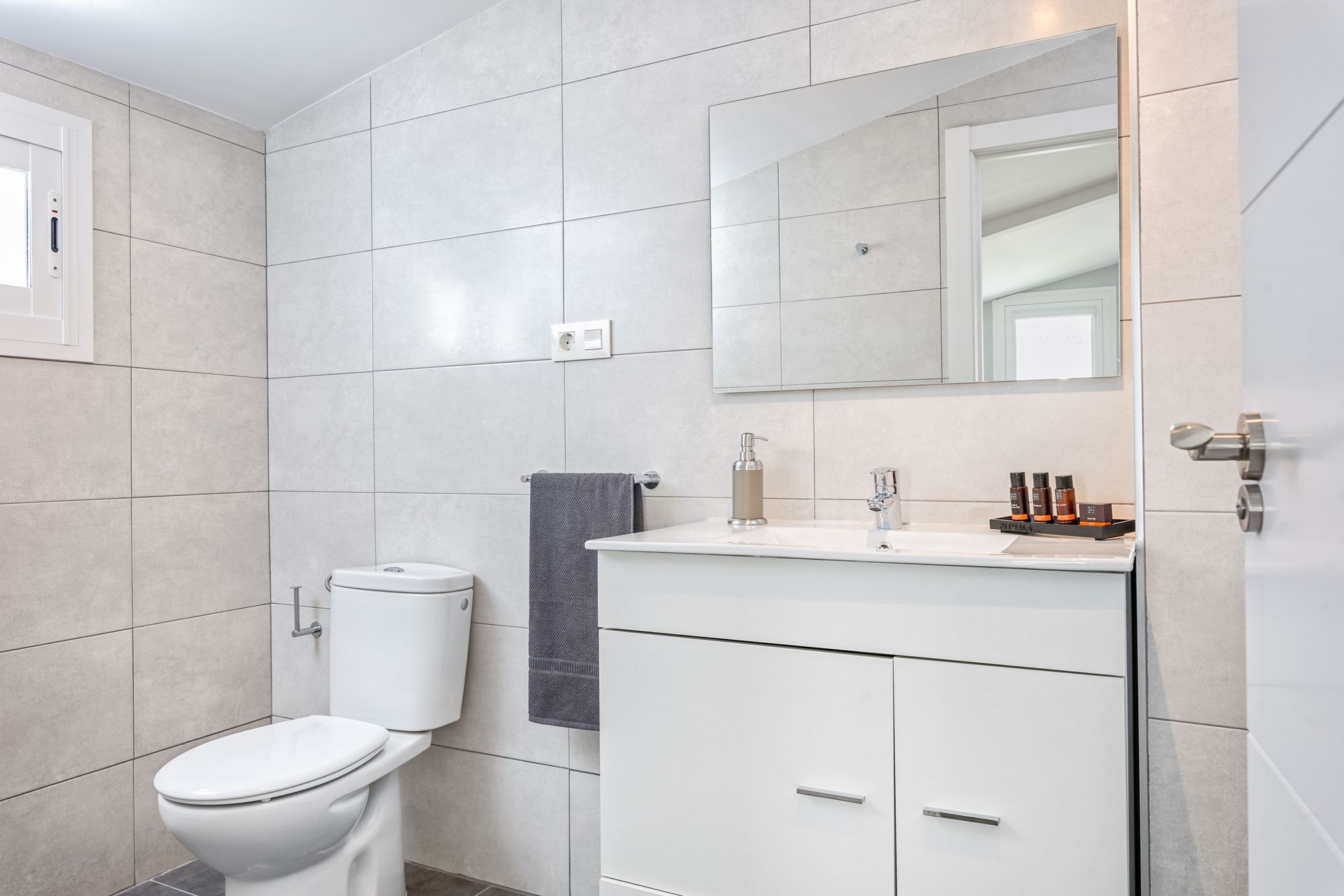 Фото Iloftmalaga Plaza de los Martires