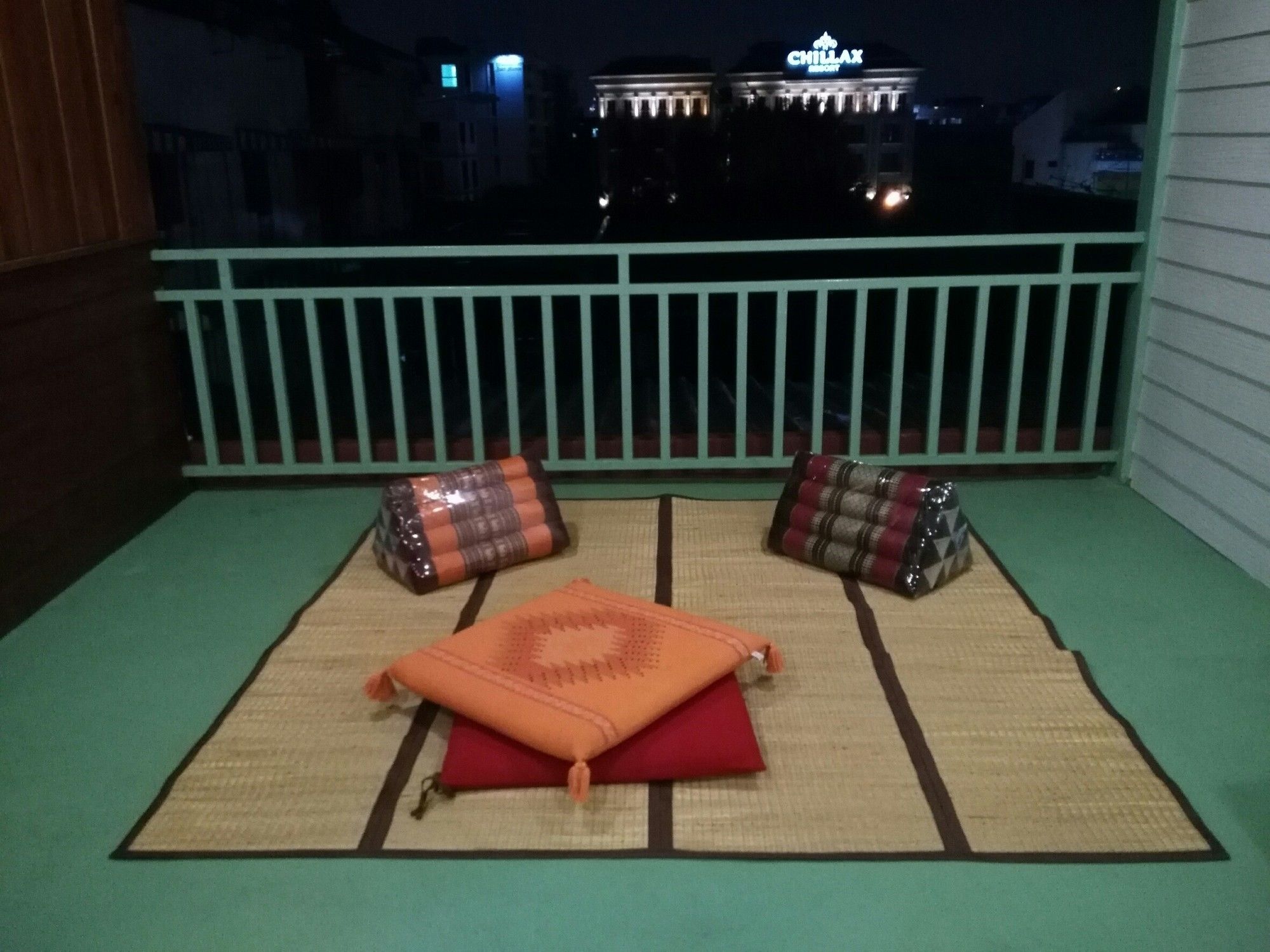 Фото IsHOME& Hashery