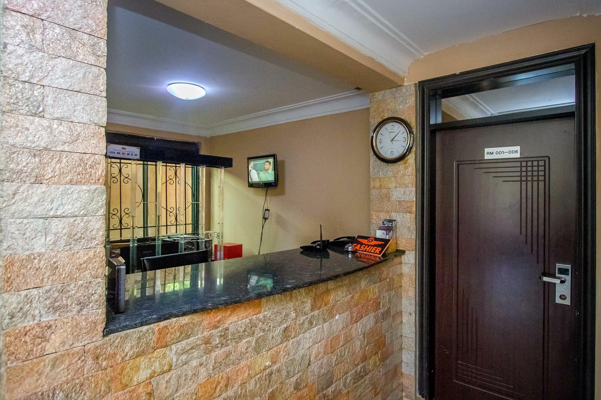 Фото Eight Winx Hotel