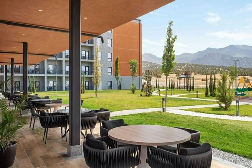 Reviews of Wyndham Garden Zomin, Tashkent regional railway junction, Jizzax  stansiyasi — Yandex Maps