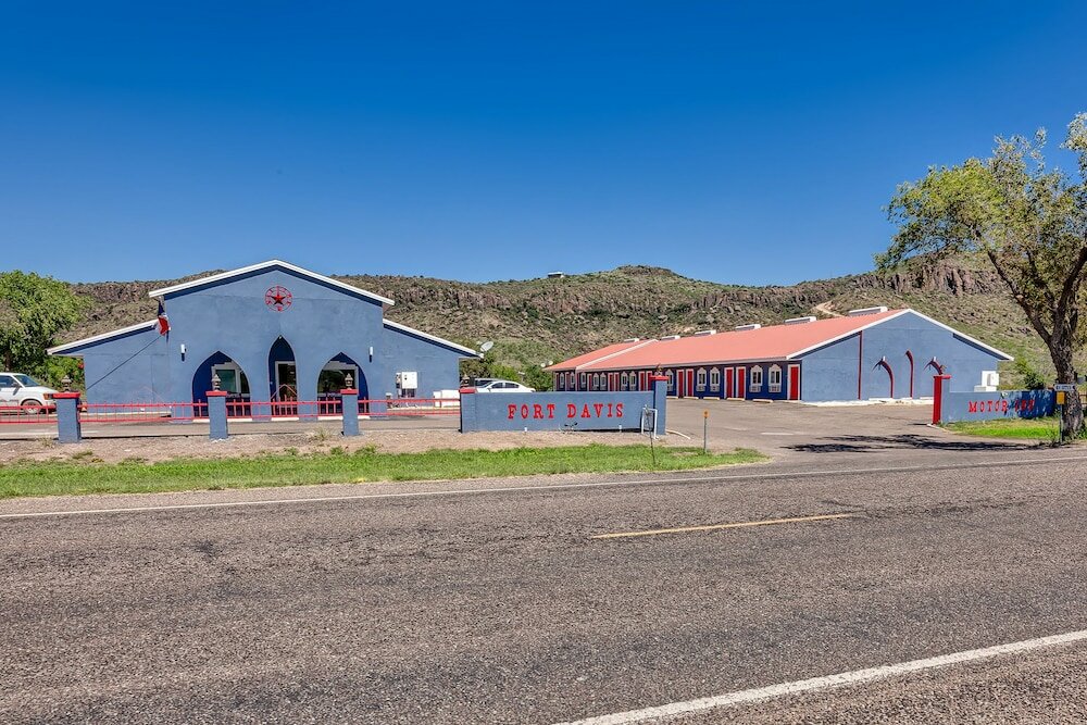 Фото Fort Davis Inn & R. V. Park