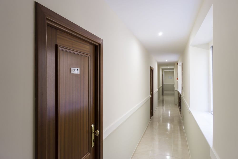 Фото Hotel Sur Málaga