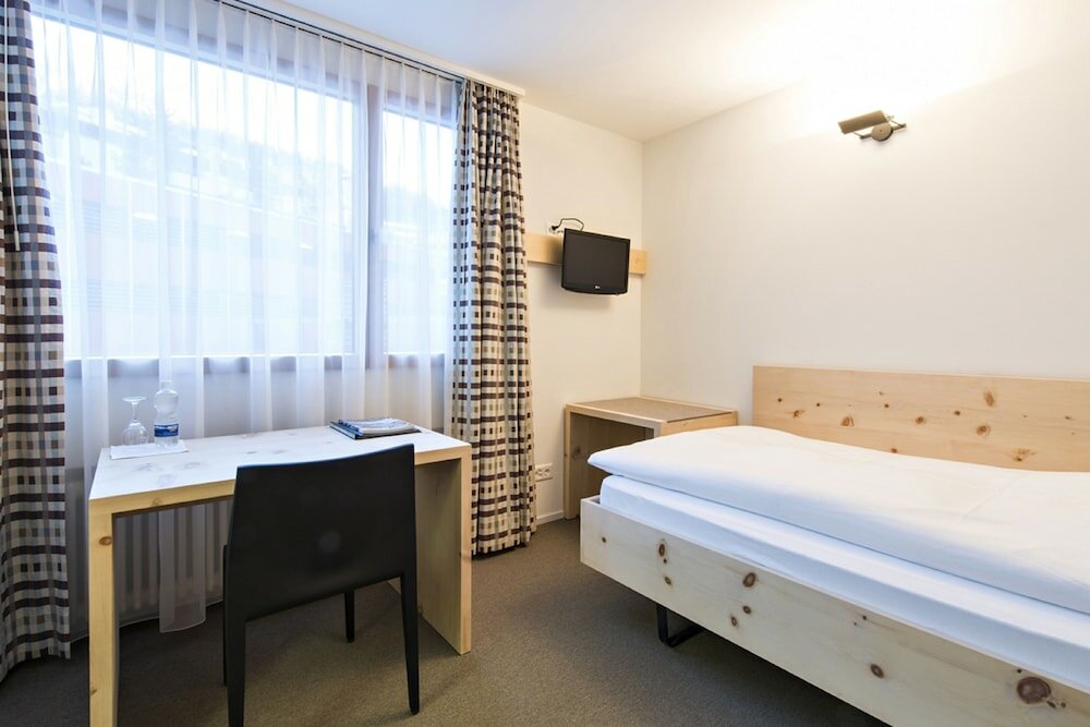 Фото Hauser Hotel St Moritz