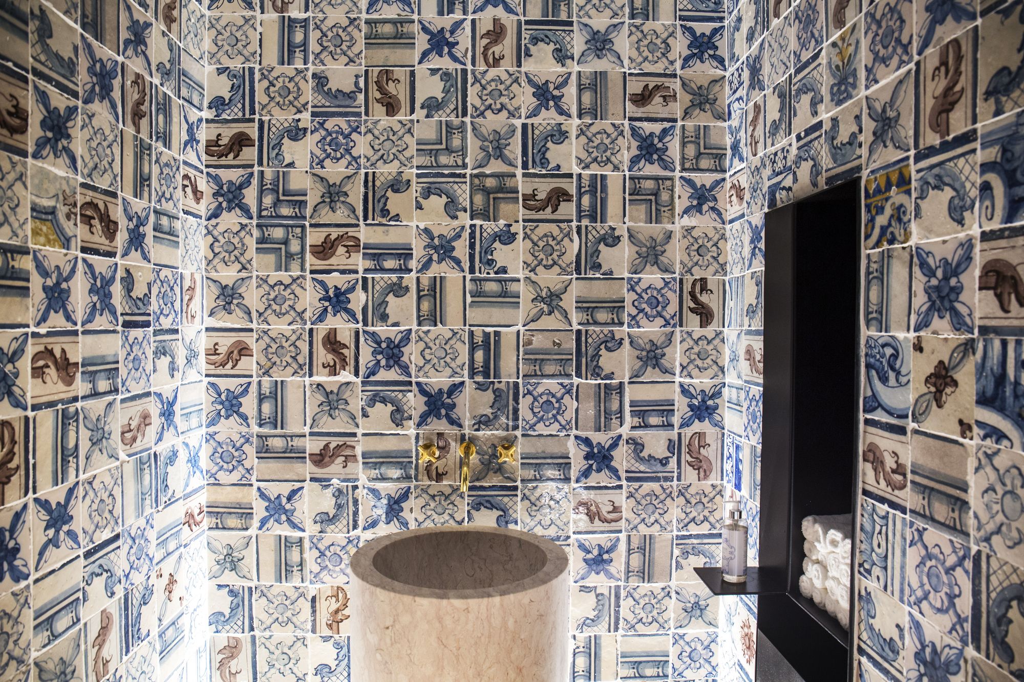 Фото Lisbon Town Center Apartment