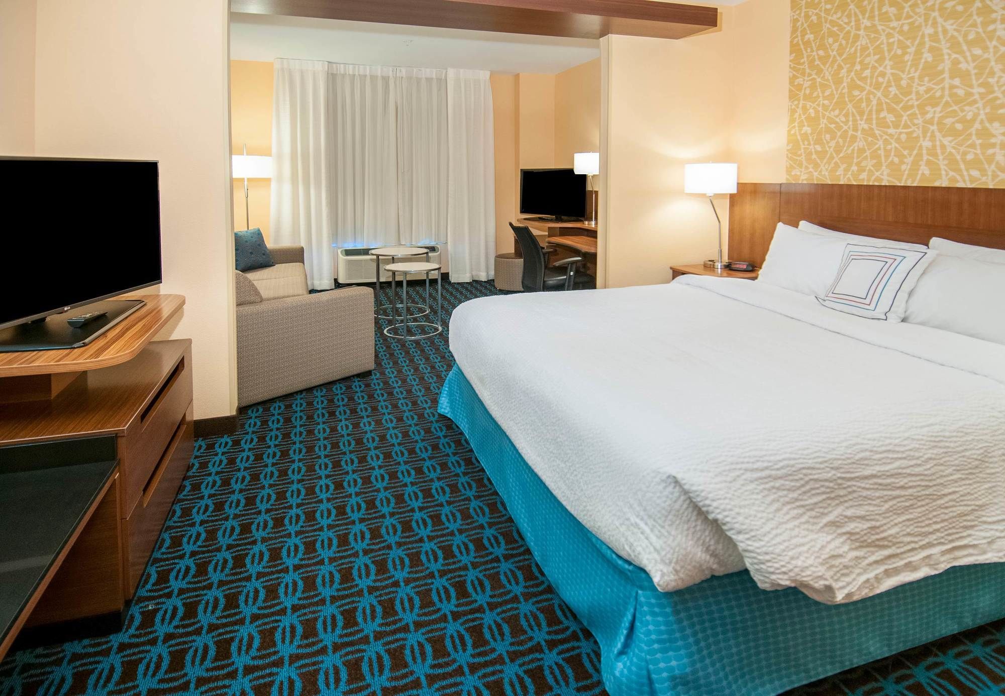 Фото Fairfield Inn & Suites San Antonio Brooks City Base