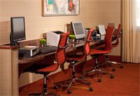 Фото Courtyard by Marriott Boston Waltham