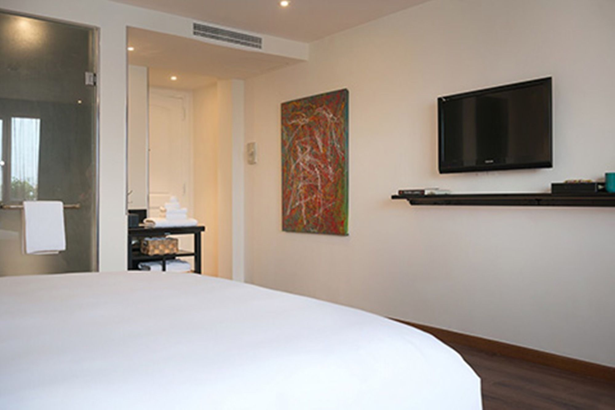 Фото C Central Hotel