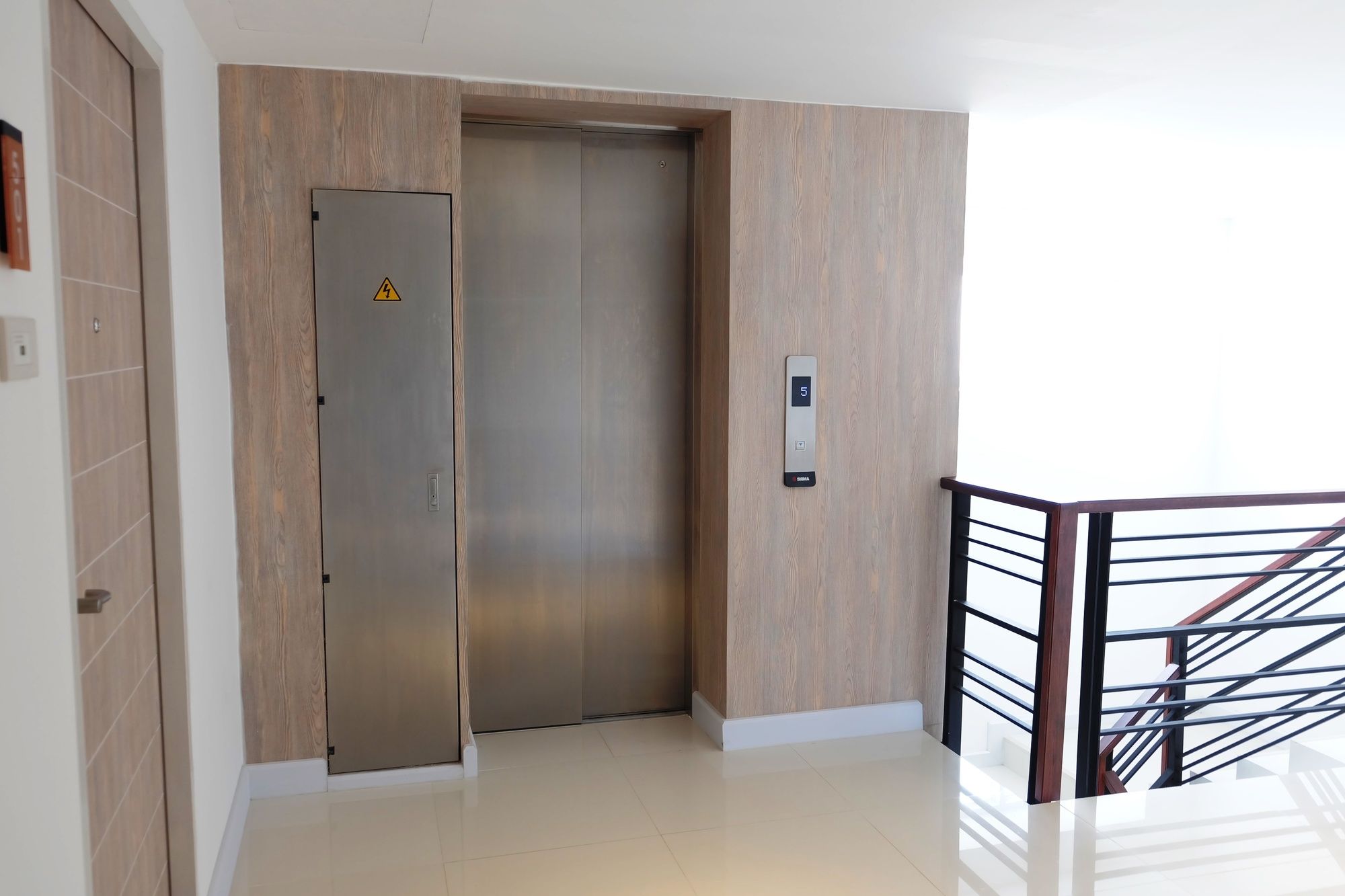 Фото Methavalai Residence