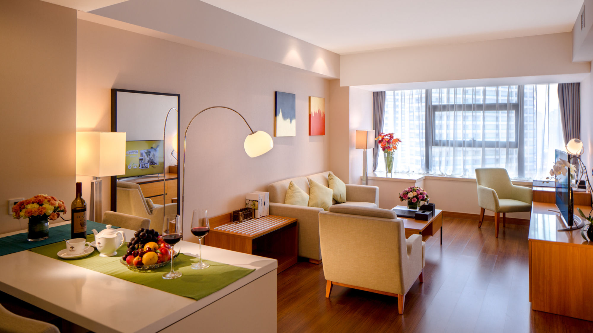 Фото Oak Chateau Dalian