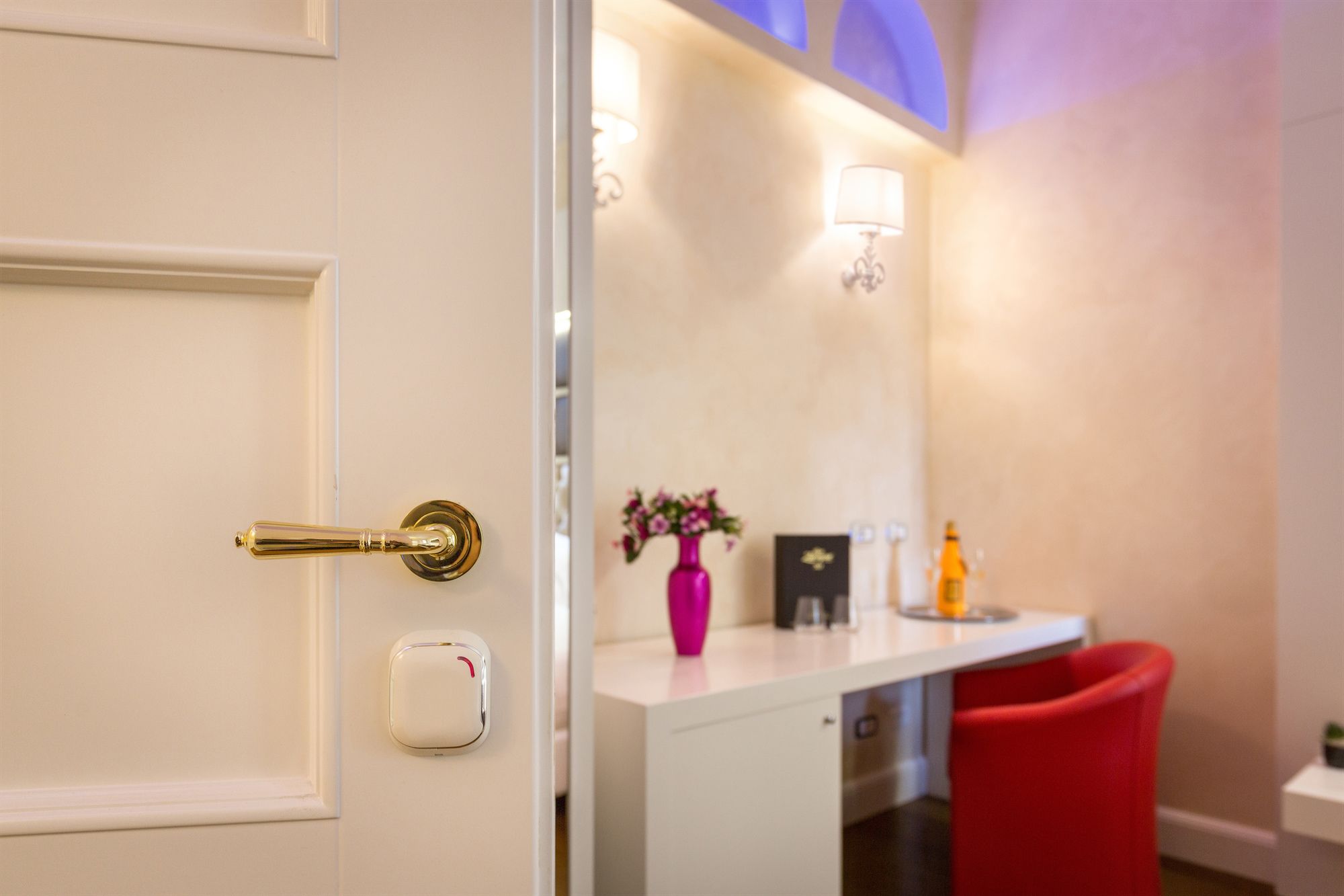 Фото Rental In Rome Piazza Venezia View Luxury Apartment B