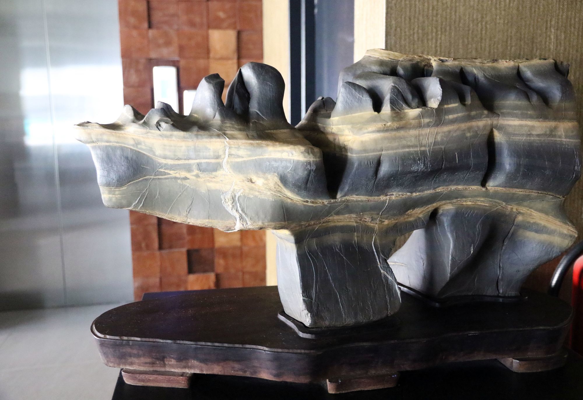 Фото Bedrock Hotel