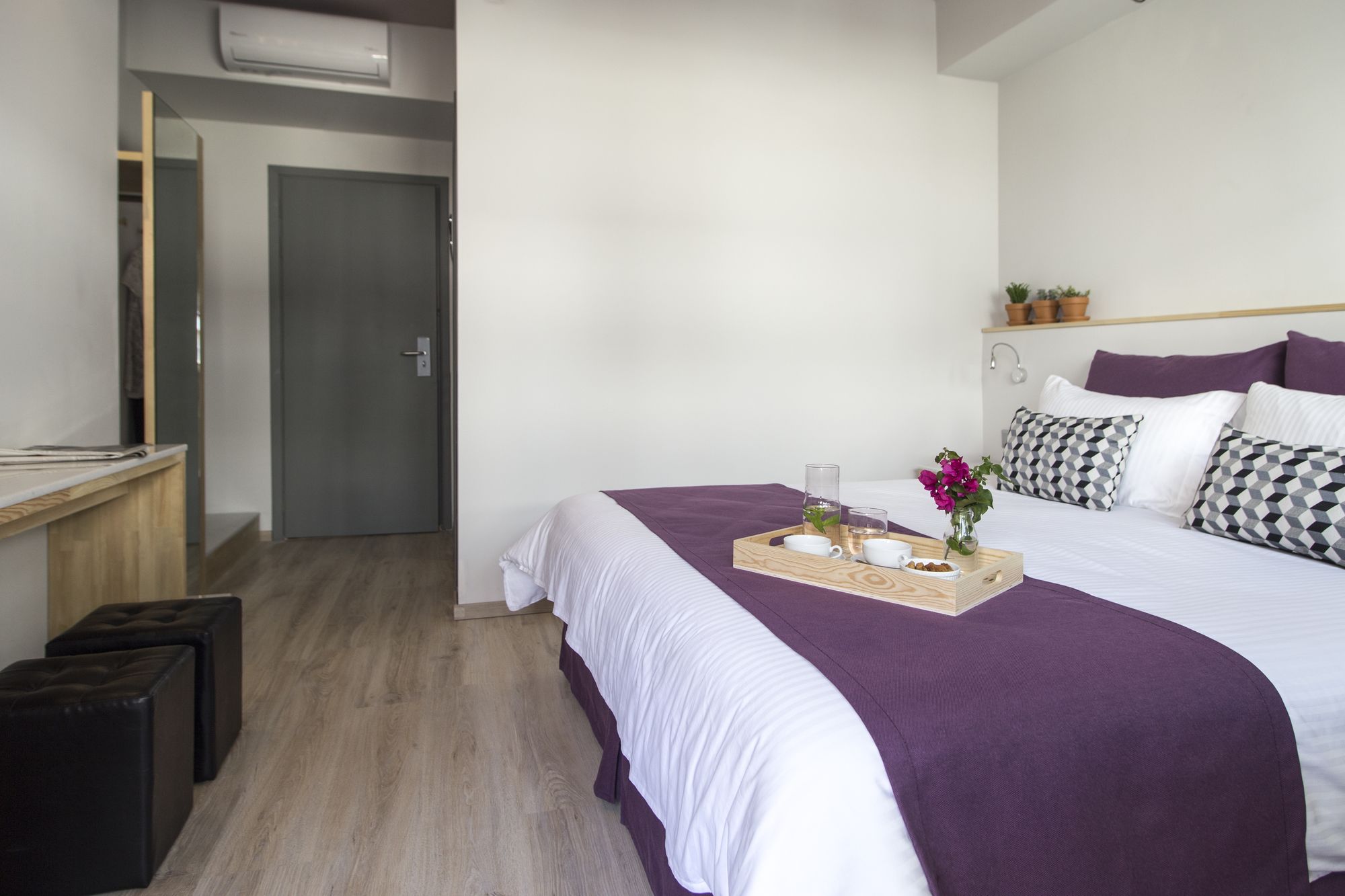 Фото Be My Guest Athens