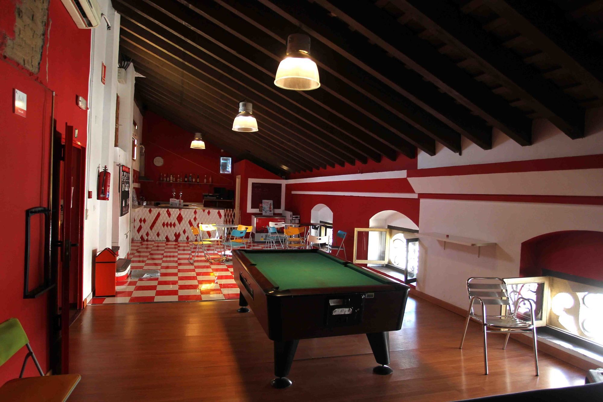 Фото Red Nest Hostel Valencia