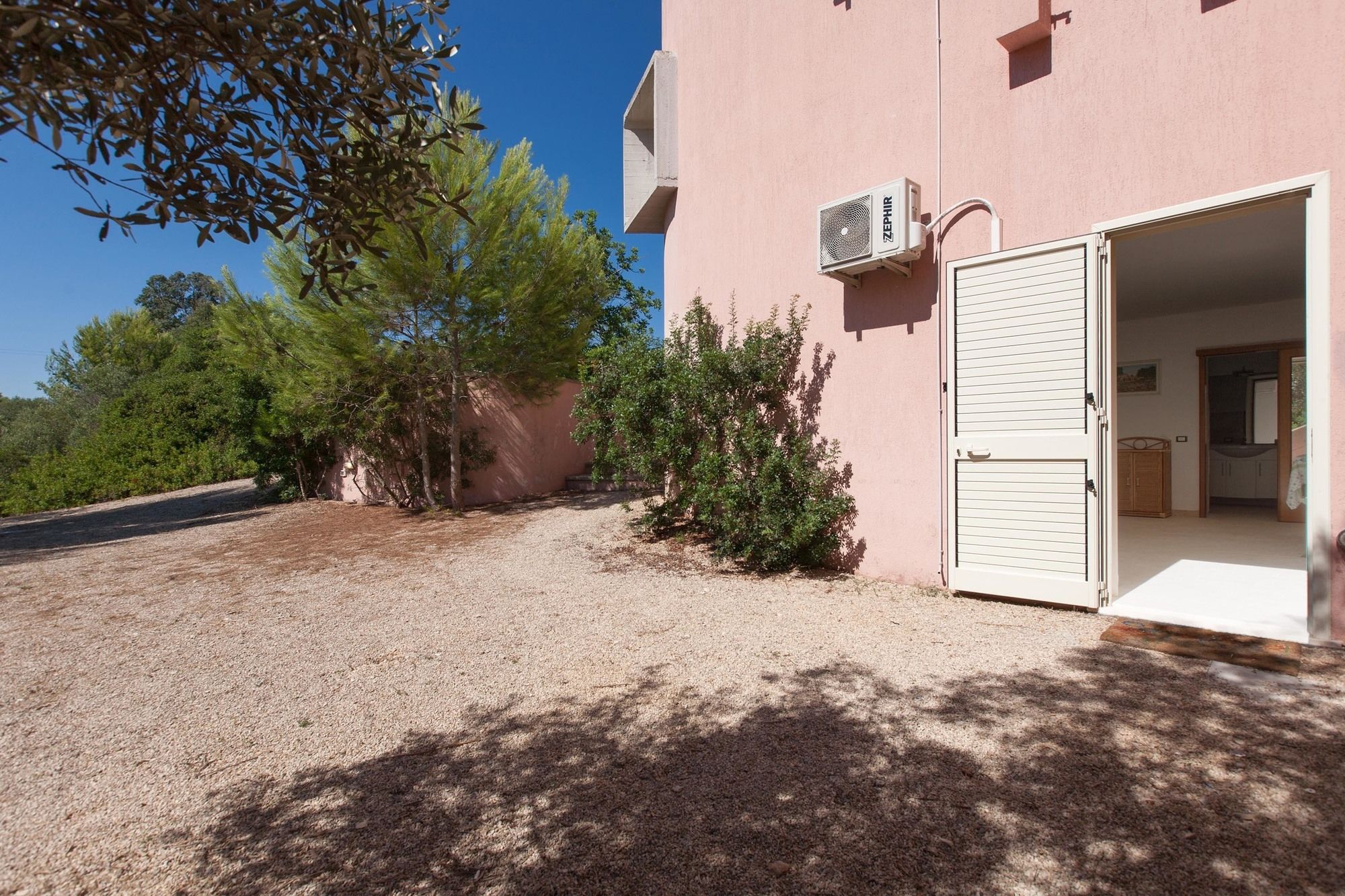 Фото Villa Merienne