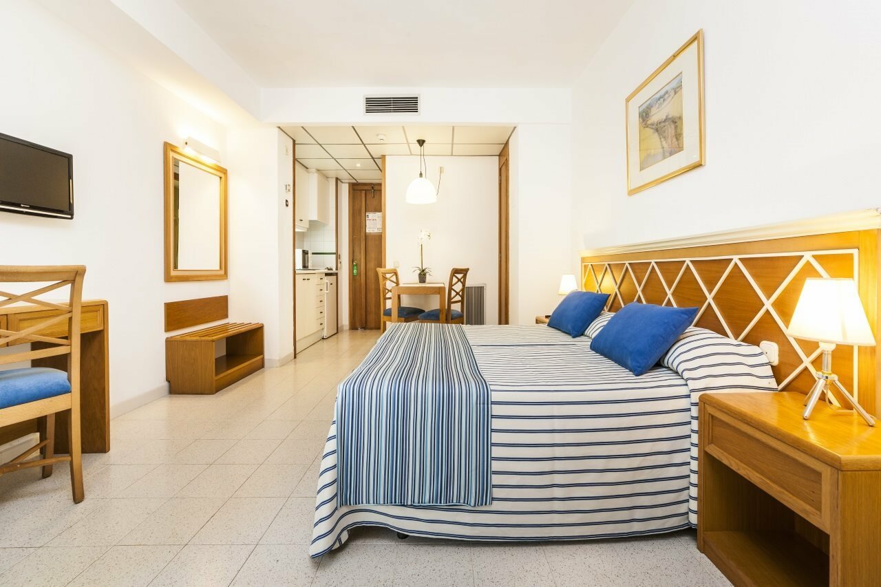 Фото Globales Nova Apartamentos