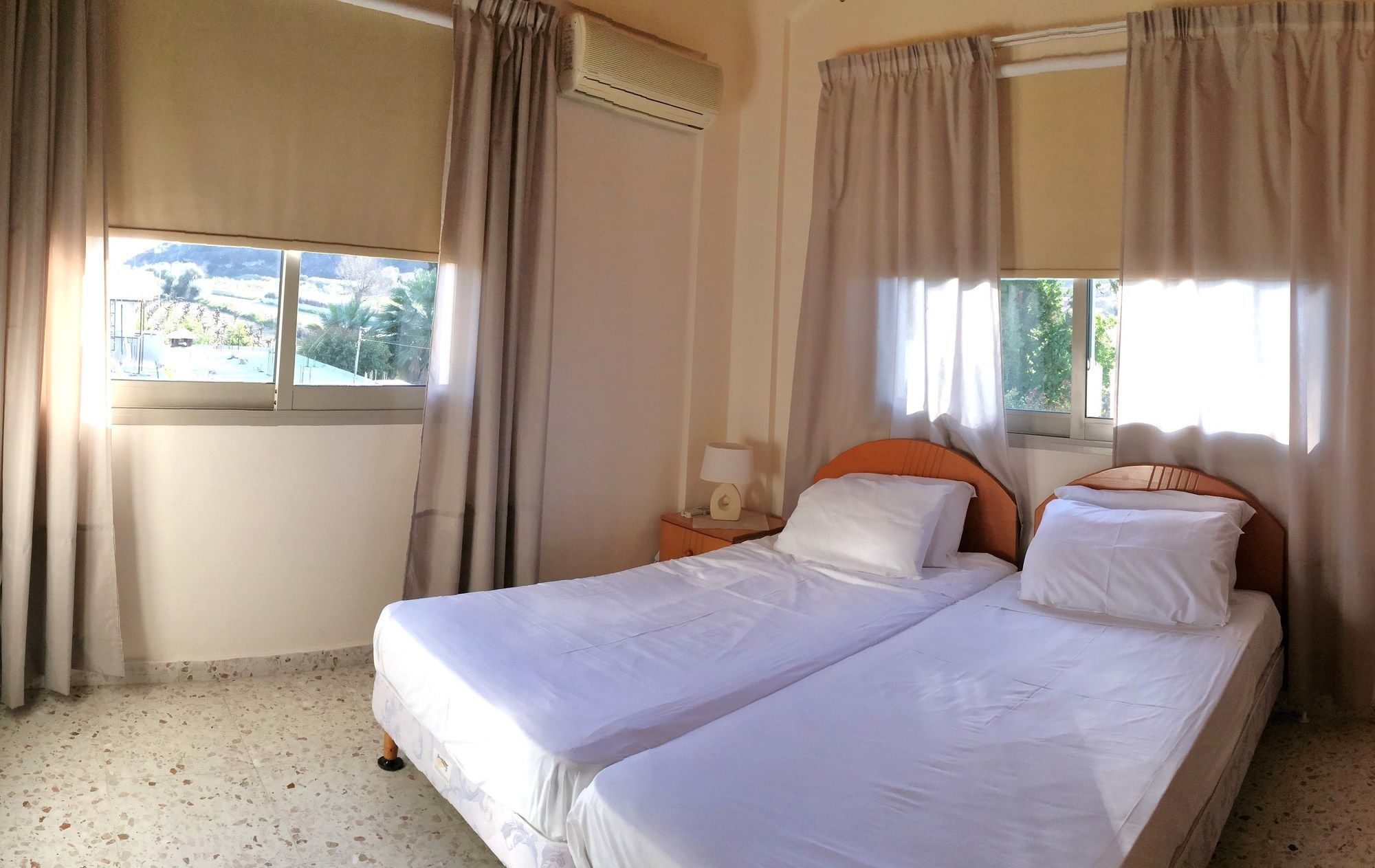 Фото Himonas Apartments