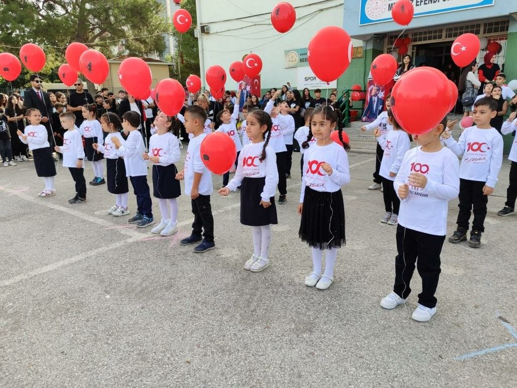 Primary school Merkez Efendi Primary School, Manisa, photo