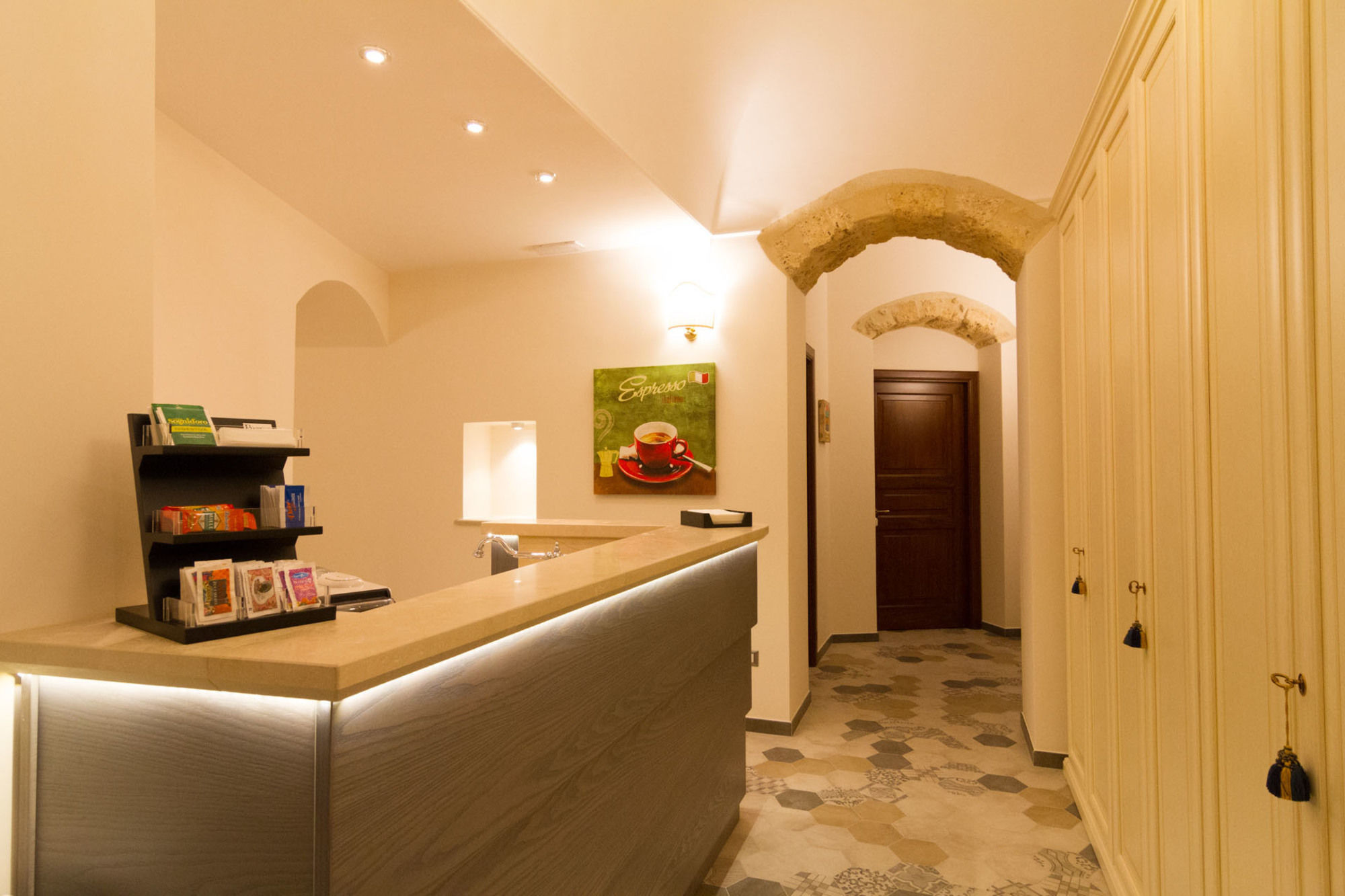 Фото Palazzo Tasca Guest House & Luxury Suite