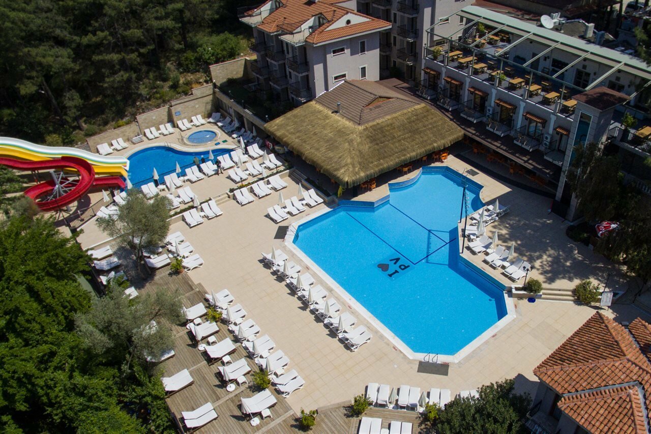 Фото Hotel Pine Valley