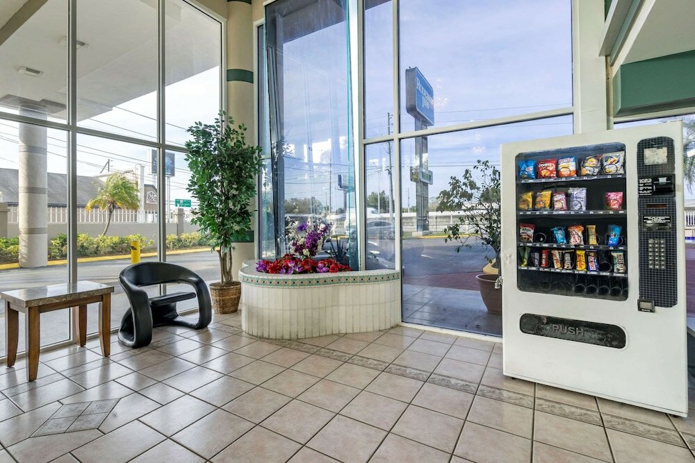 Фото Rodeway Inn Clearwater - Largo