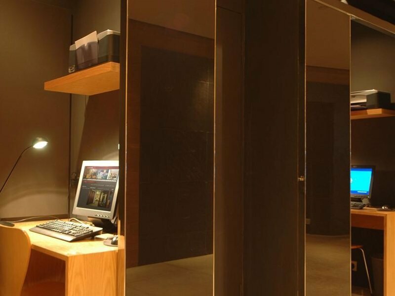 Фото Nathan Hotel