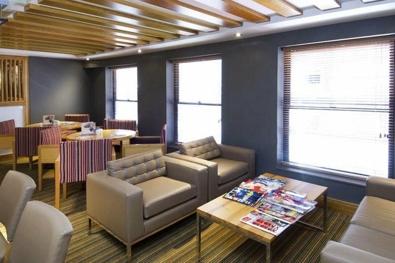 Фото London Leicester Square Hotel