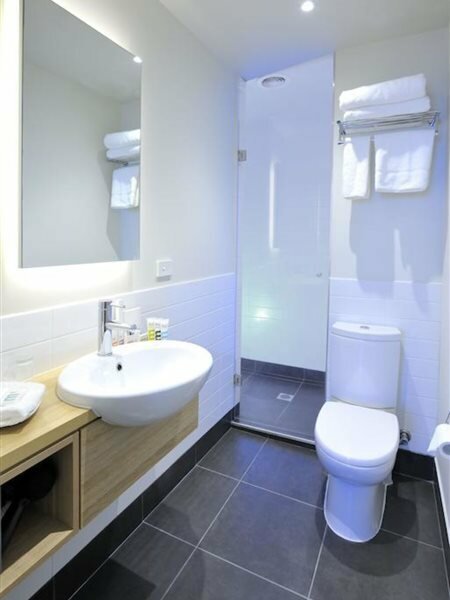 Фото Mercure Melbourne Therry Street