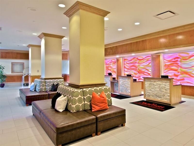 Фото Marriott Anchorage Downtown