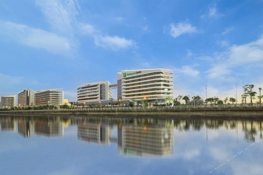 Фото Holiday Inn Express Xiamen Airport Zone, an Ihg Hotel