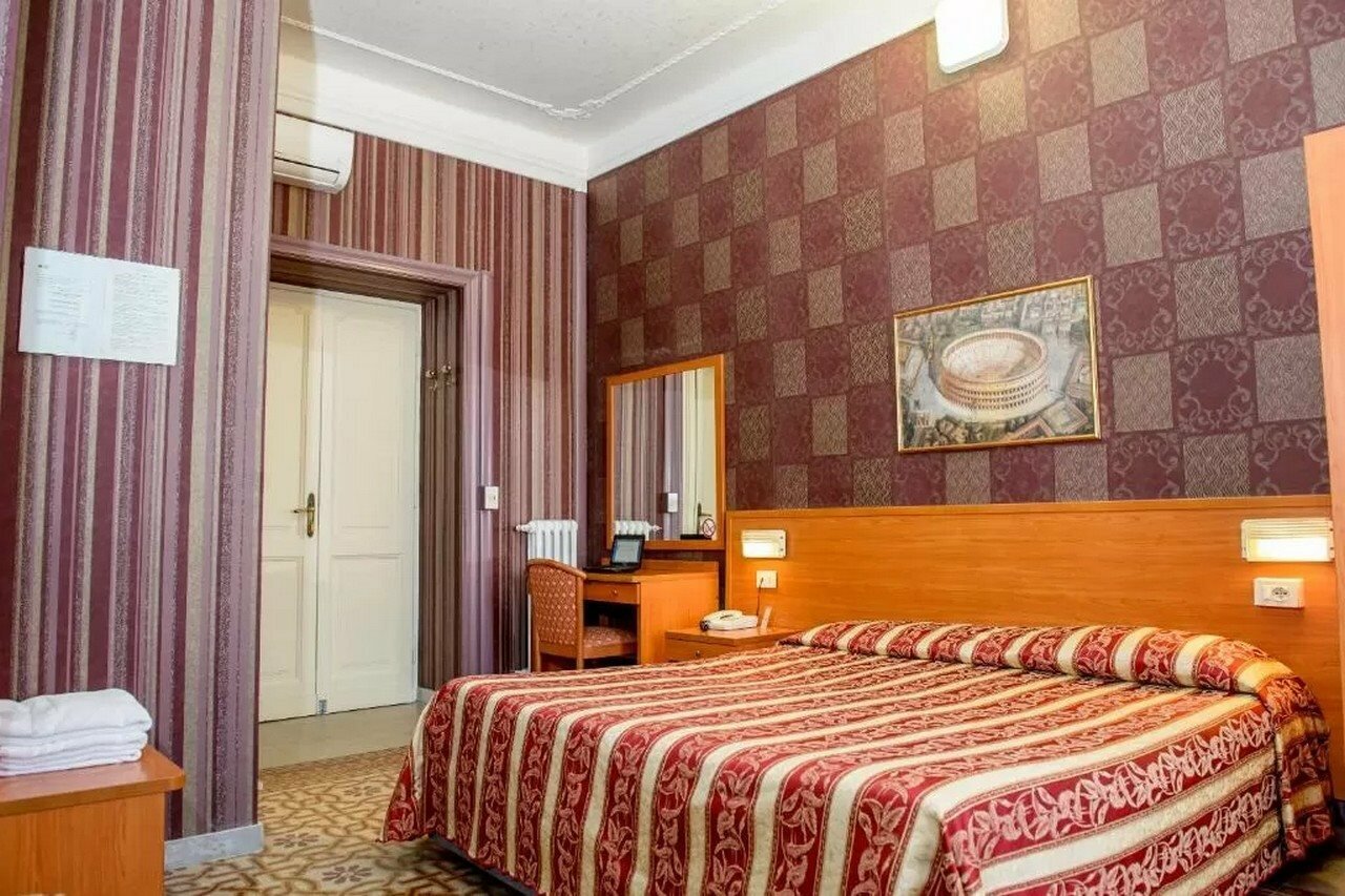 Фото Hotel Emmaus