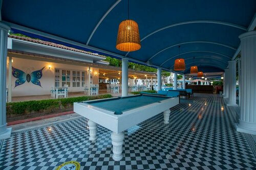 Гостиница White Hotel в Олюденизе