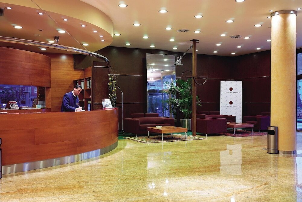 Фото Hotel Silken Monumental Naranco