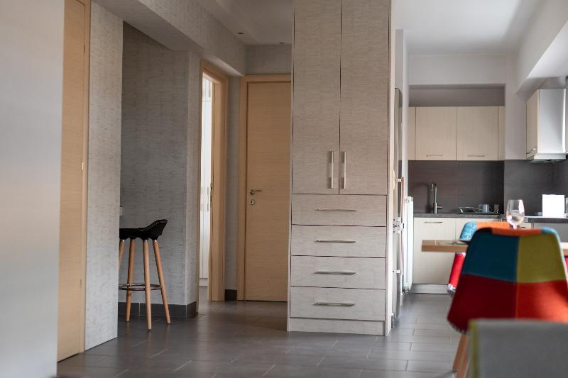 Фото 12 Keys Apartments