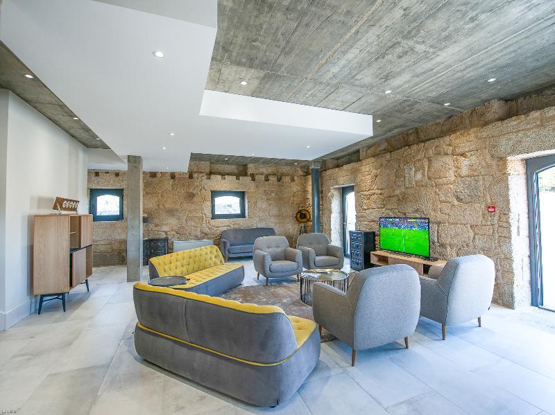 Фото Borralha Hotel