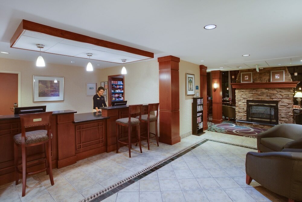 Фото Staybridge Suites Corning, an Ihg Hotel