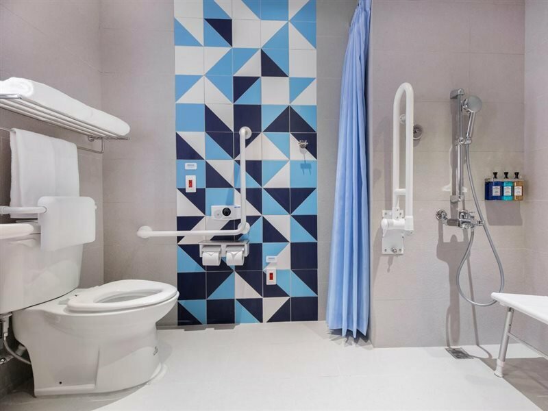 Фото Holiday Inn Express Taichung Fengchia, an Ihg Hotel