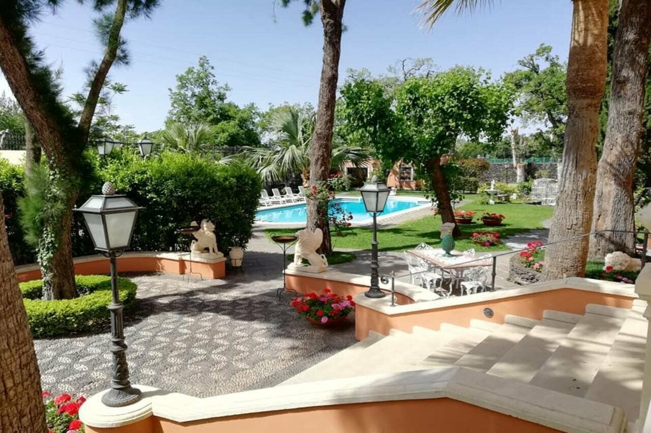 Фото Hotel Villa Paradiso dell'Etna