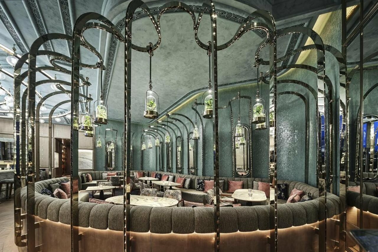 Фото Four Seasons Hotel Hong Kong