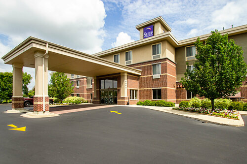 Гостиница Comfort Suites Oshkosh в Ошкоше