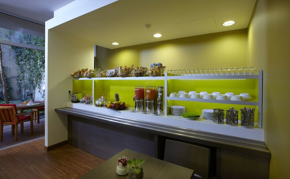 Фото Citadines Montparnasse Paris