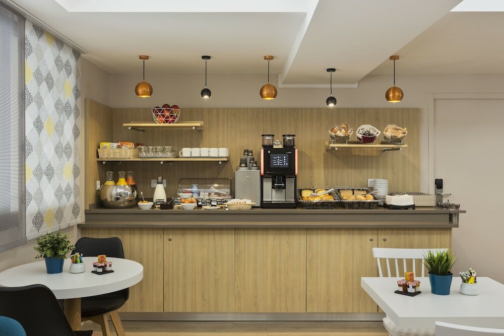 Фото Citadines Castellane Marseille