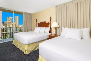 Гостиница Ohia Waikiki Studio Suites