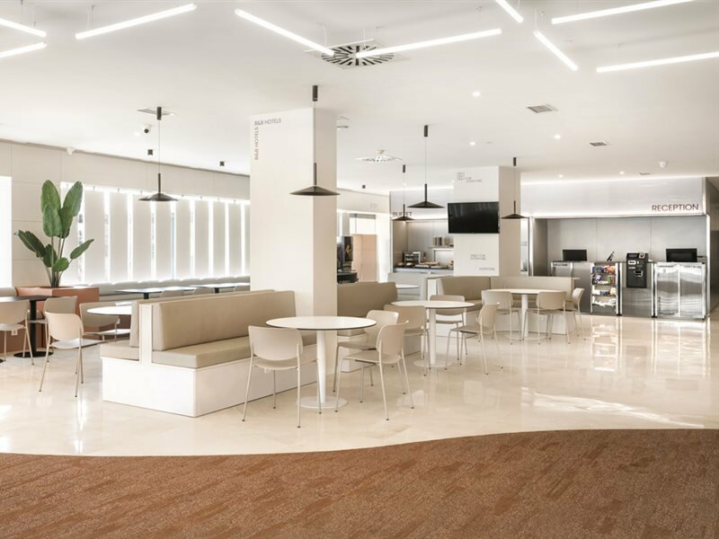 Фото B&b Hotel Granada Estacion