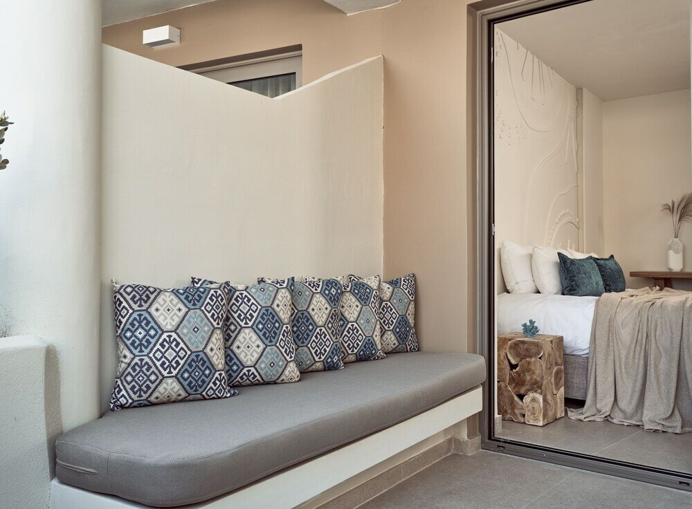 Фото Windmill Bay Aparthotel