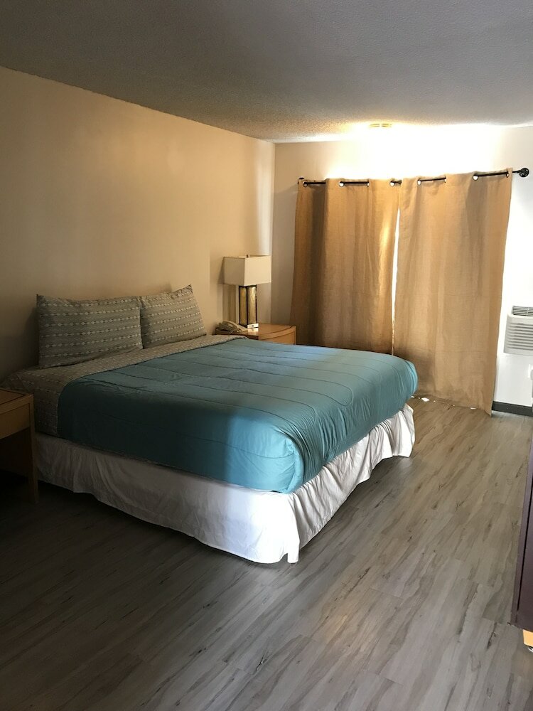 Фото Delos Reyes Palm Springs