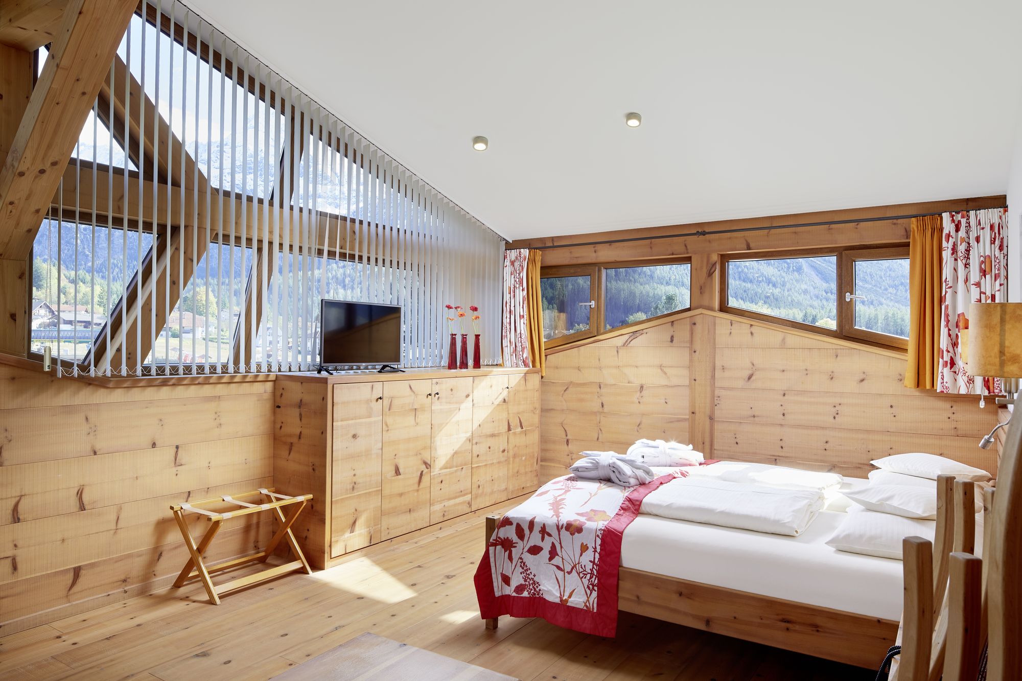 Фото Hotel Tirolerhof